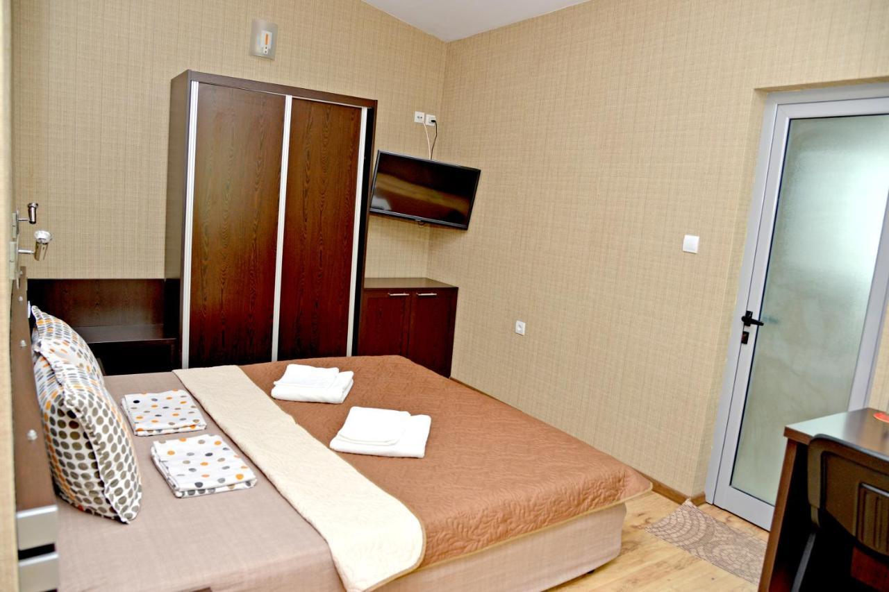 Dream Hotel Sliven Bagian luar foto