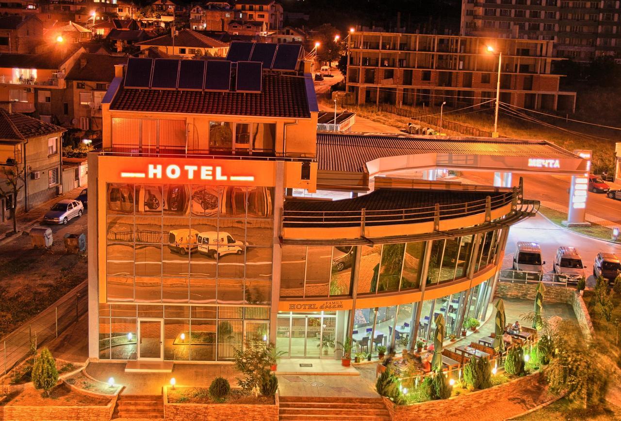 Dream Hotel Sliven Bagian luar foto
