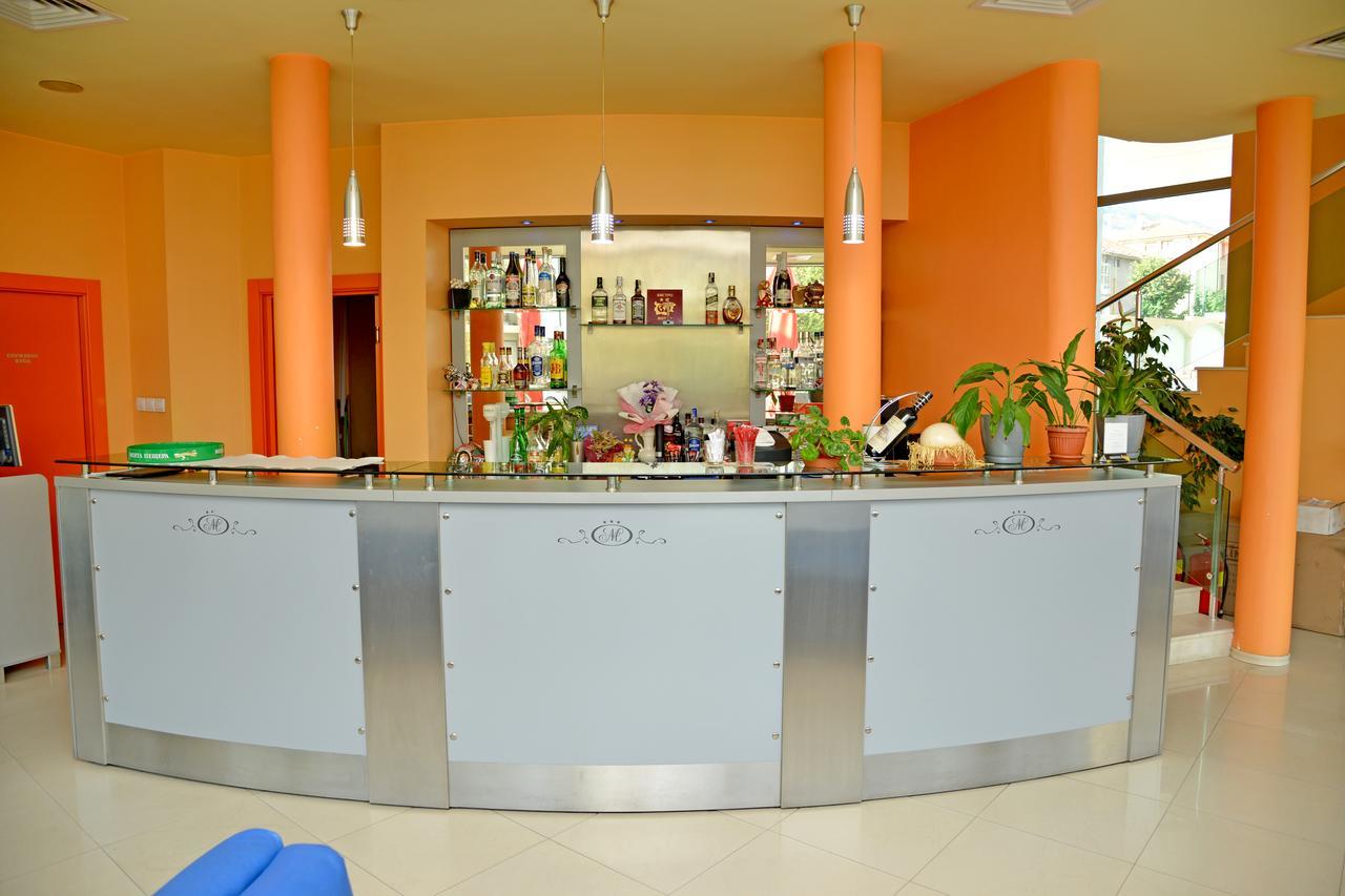Dream Hotel Sliven Bagian luar foto